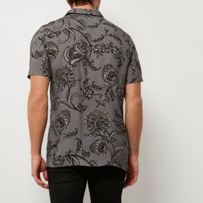 Grey floral print shirt